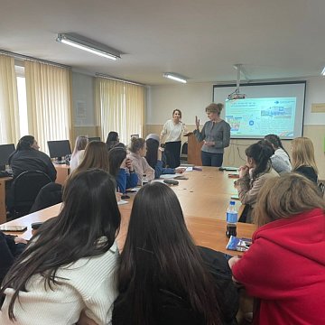 Opportunities for philologists: a delegation from RUDN University met with students of KRSU